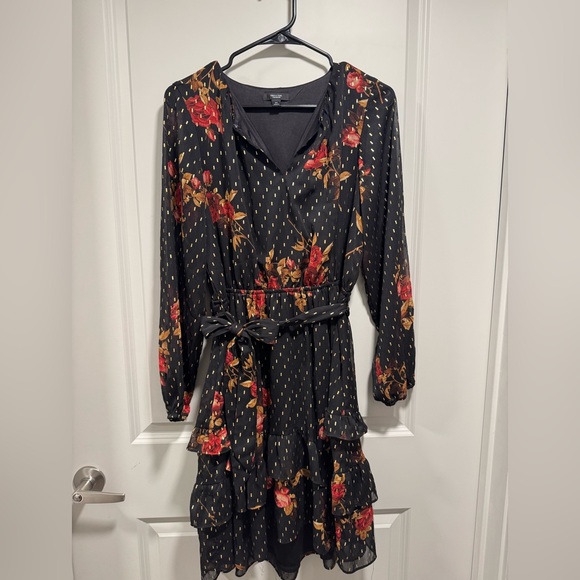 Simply Vera Vera Wang Black Dress with Red and Gold Floral Design - Picture 3 of 9